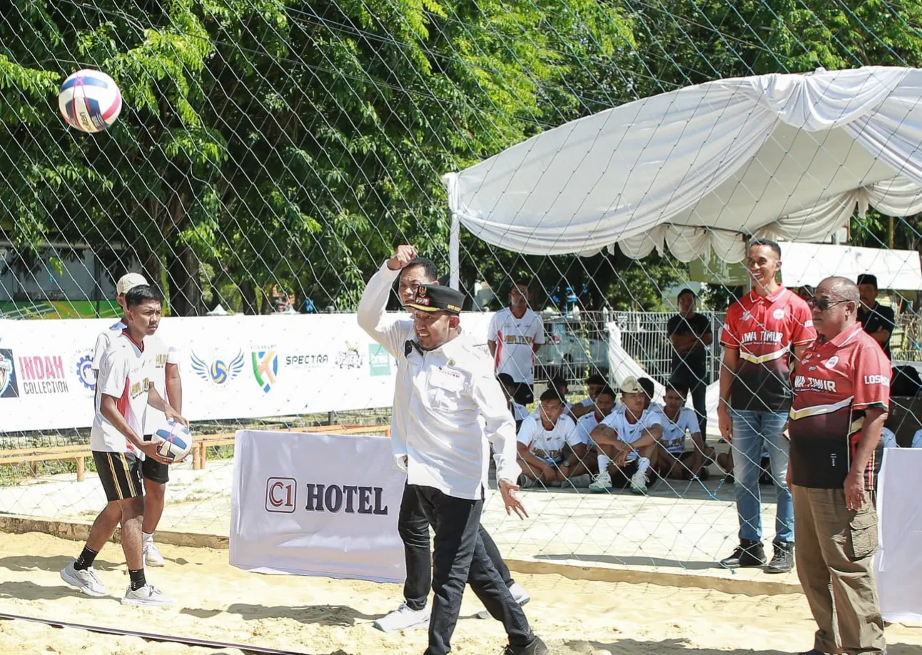 Bupati Sumenep Optimistis Kejurprov Voli Pasir U-17 Cetak Atlet Berprestasi
