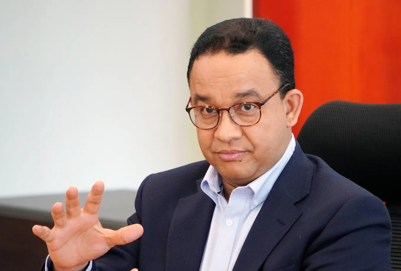 Asap Karhutla Tembus Singapura, Anies: Bagaimana Nasib Warga Dekat Titik Kebakaran?