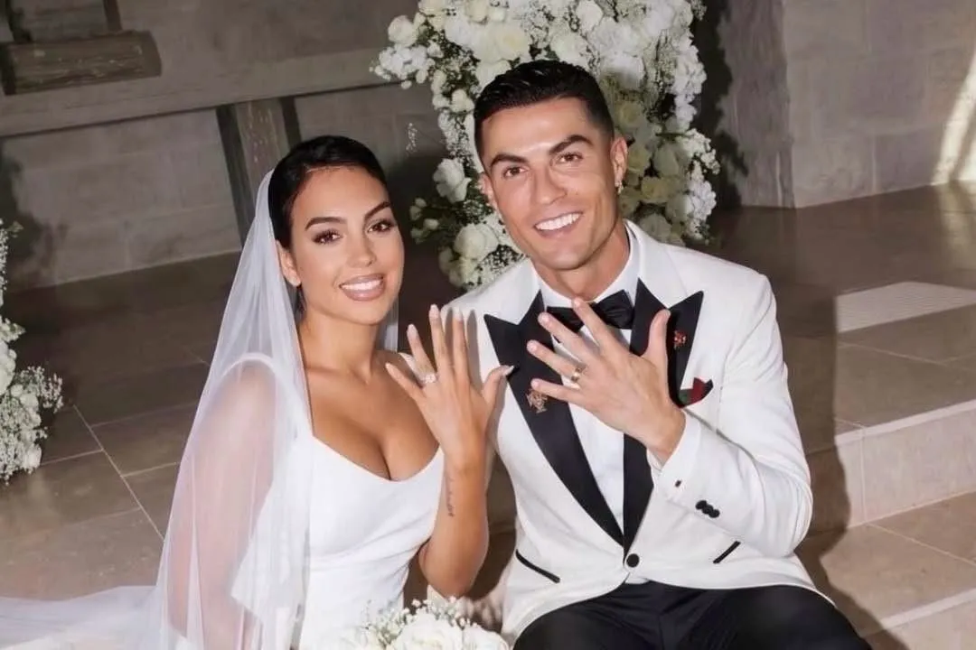 Setelah 10 Tahun Bersama, Ronaldo Akhirnya Resmikan Hubungan dengan Georgina