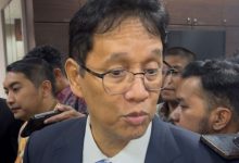 WAWANCARA. Menkeu Purbaya memberikan keterangan kepada awak media usai menghadiri forum ekonomi di Jakarta. (istimewa/redaksi/estoria)