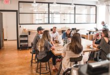 Politik Tak Bisa Dihindari, Bahkan di Rumah Sendiri