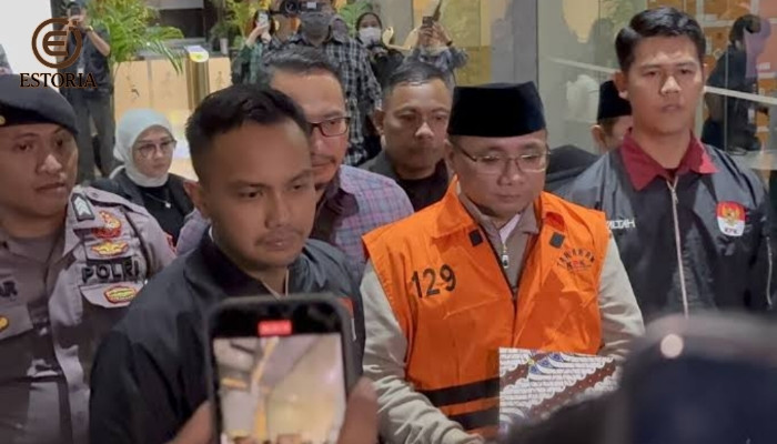 KPK Tahan Yaqut Cholil Qoumas Terkait Kasus Dugaan Korupsi Kuota Haji