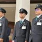 Tiga WNI yang resmi mencatat sejarah baru di sektor transportasi Jepang. (Sumber Foto: Kemenlu)